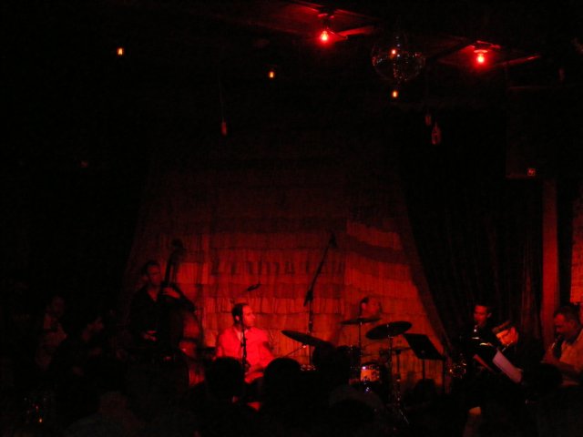 thebeehiveaugust2009.jpg